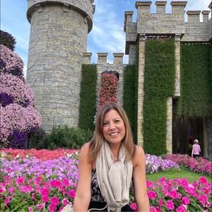 Meet your Posher, Ligia